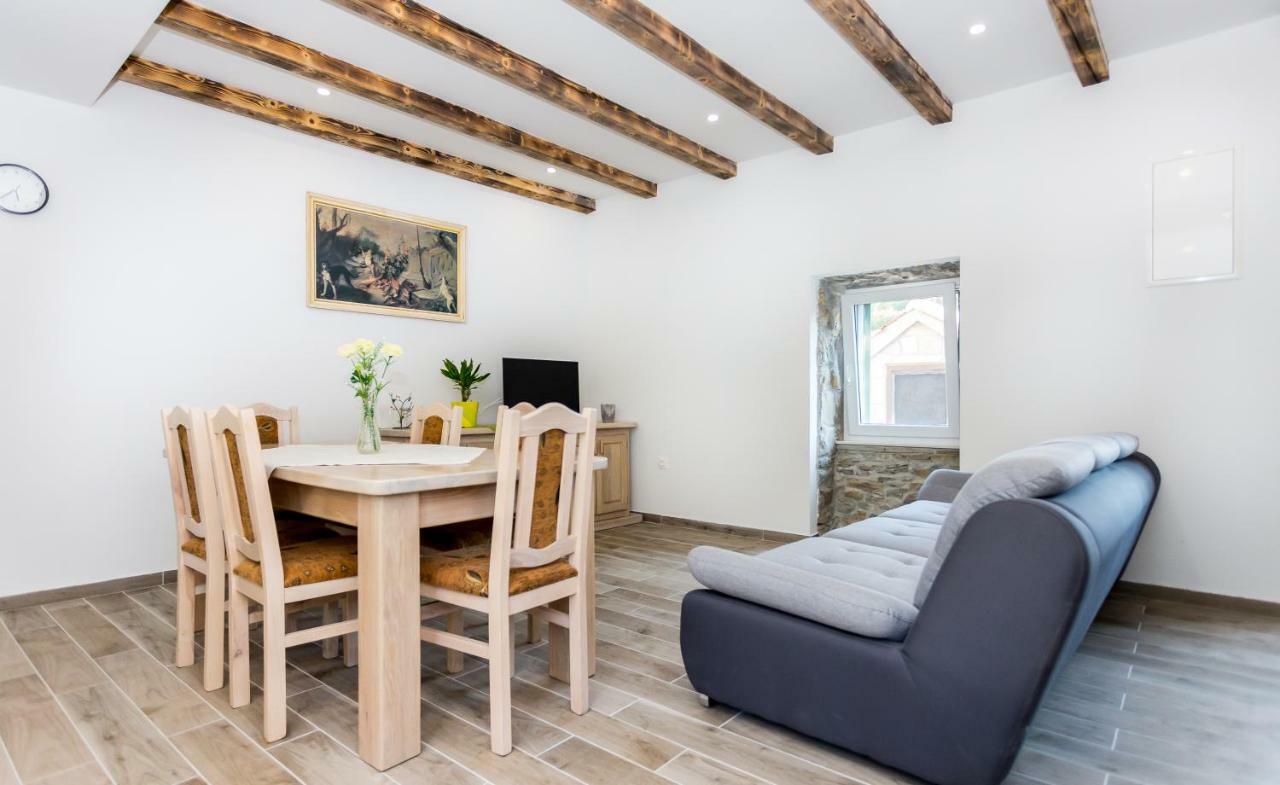 Apartmani Rebac Gata Екстер'єр фото
